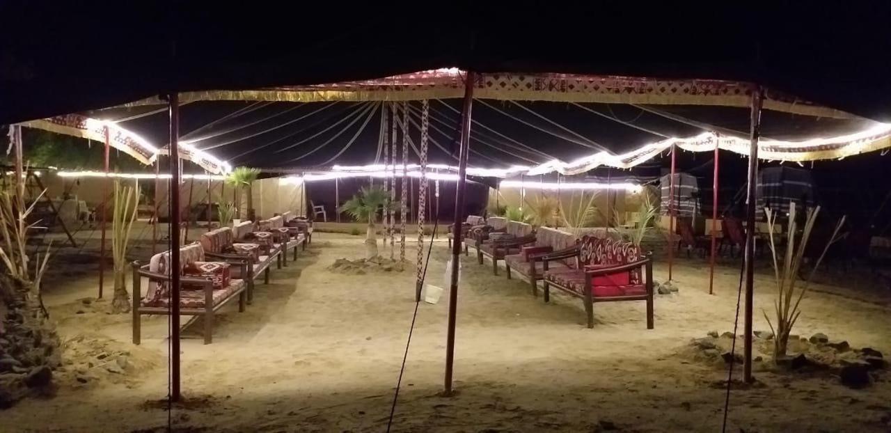 Royal Tours Permanent Camp Umm Lajj Exterior foto